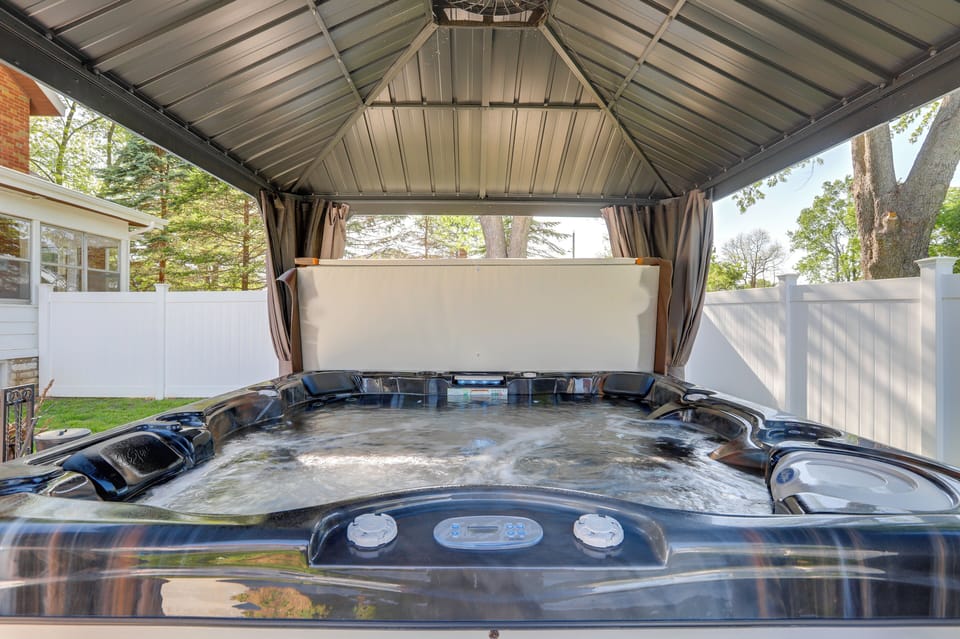 Private Hot Tub