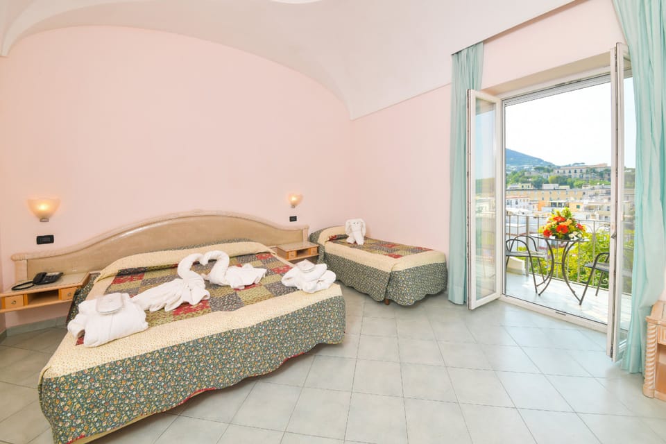 Superior Triple Room, Balcony | Desk, cribs/infant beds, free WiFi, bed sheets