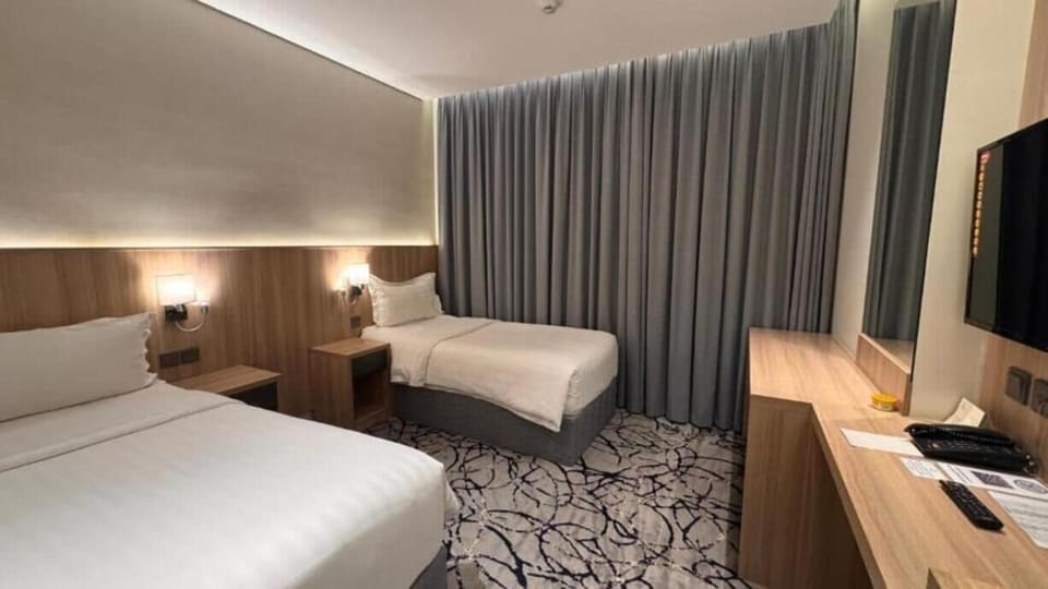 Twin Room | Free WiFi