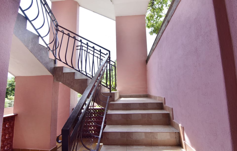 Apartment, 2 Bedrooms, Terrace | Interior
