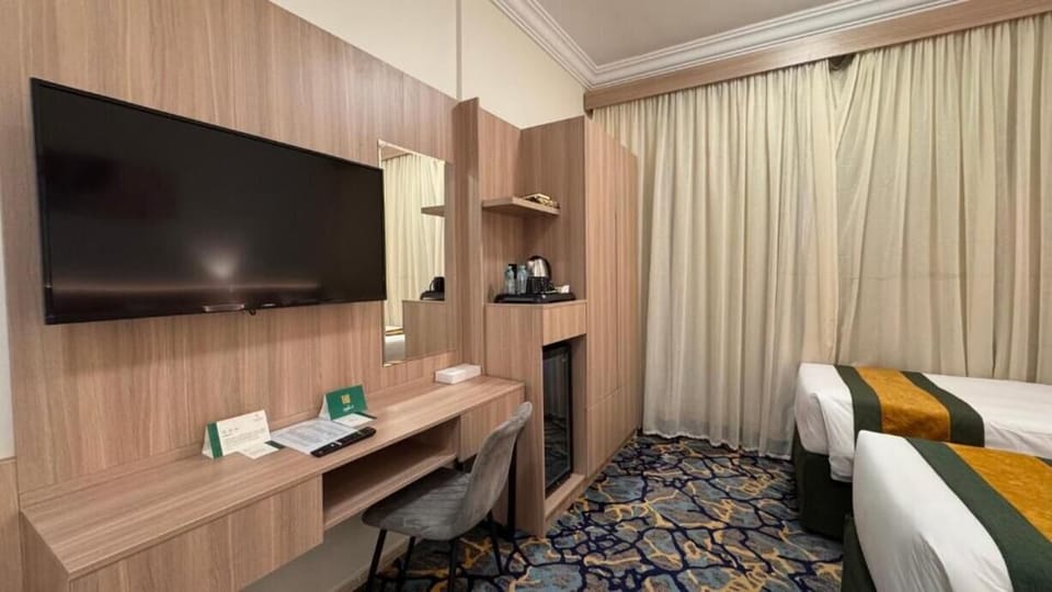 Twin Room | Free WiFi