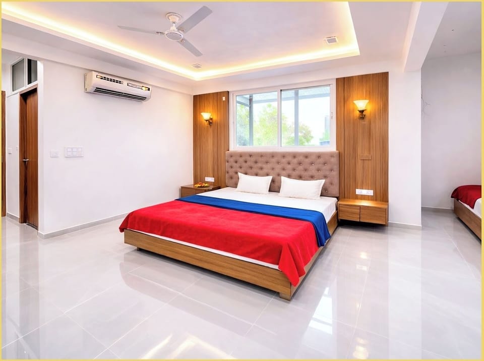 Premium bedding, desk, laptop workspace, soundproofing