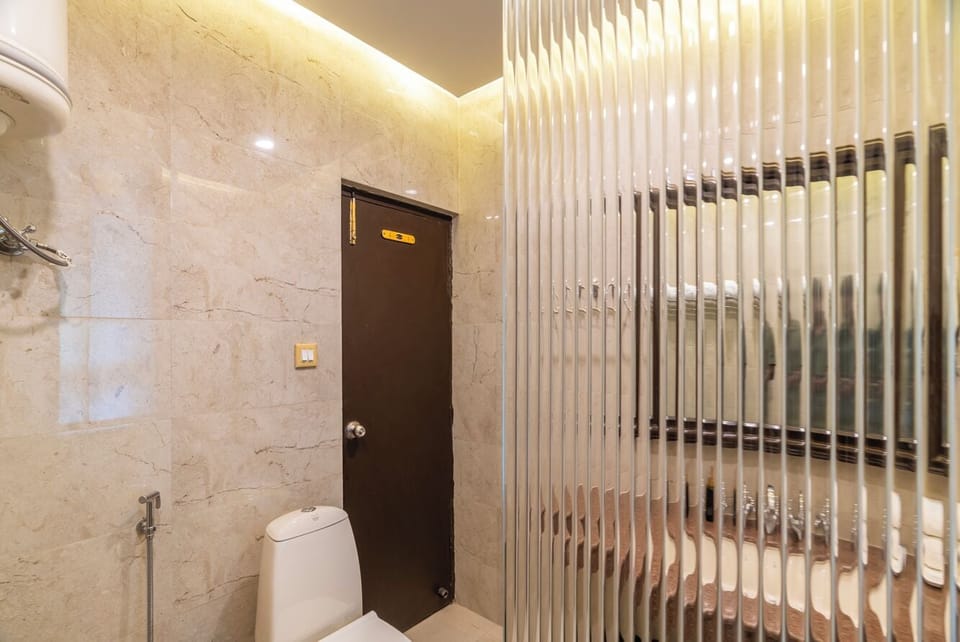 Premier Double Room, Balcony, Mountain View | Bathroom | Shower, free toiletries, towels, soap