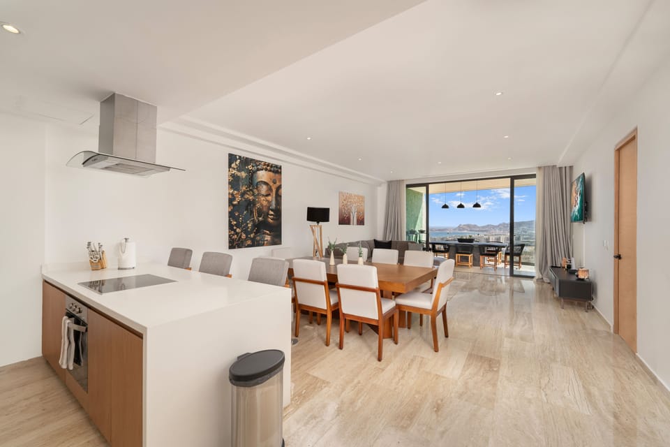 Chef Kitchen and Dining Area