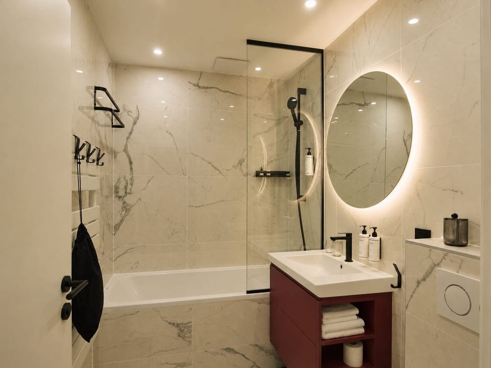 Superior Double Room | Bathroom | Shower, eco-friendly toiletries, hair dryer, bathrobes