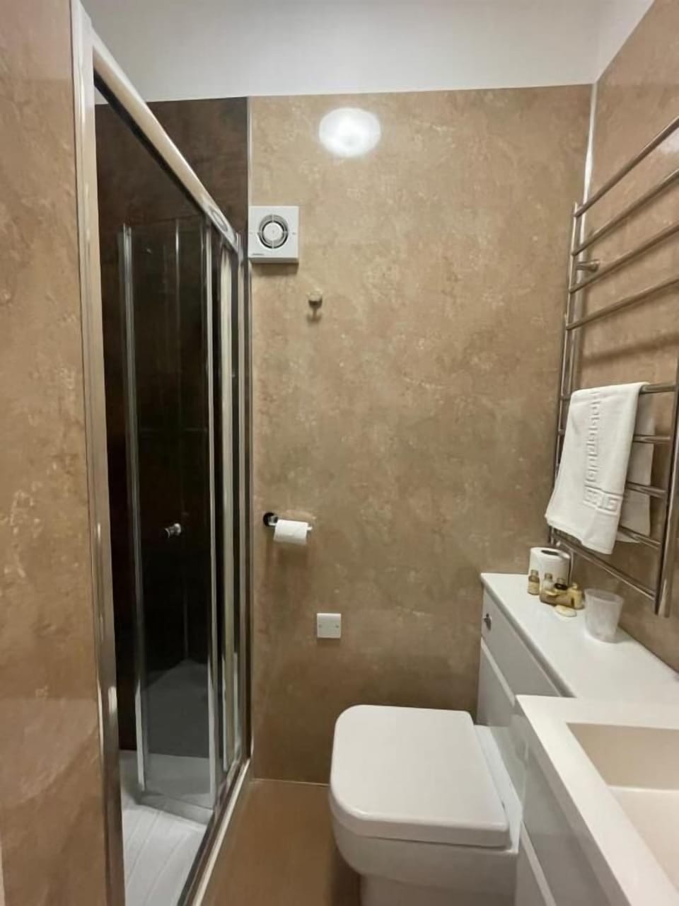 Comfort Single Room | Bathroom