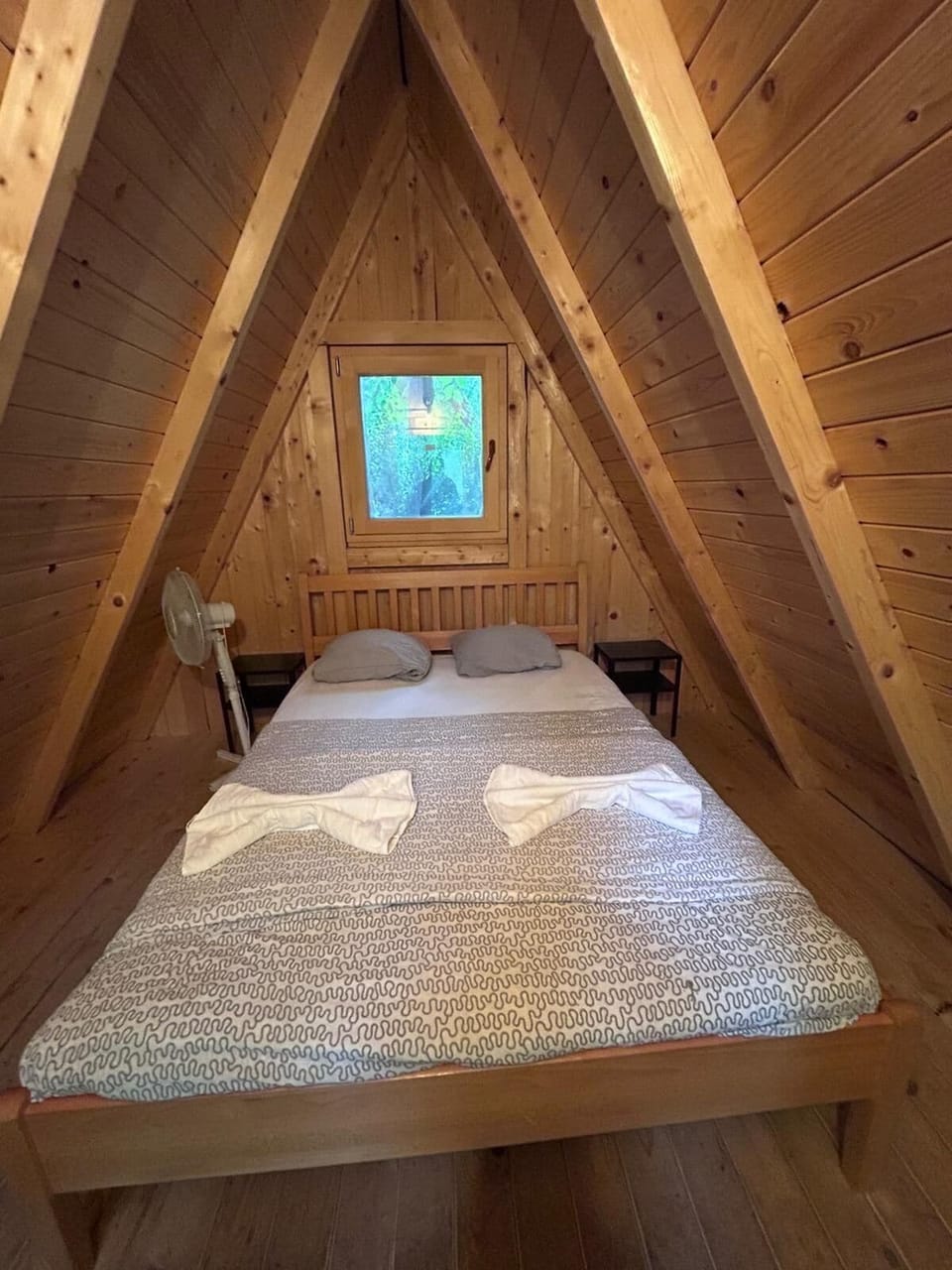 Cabin, 1 Double Bed | Free WiFi