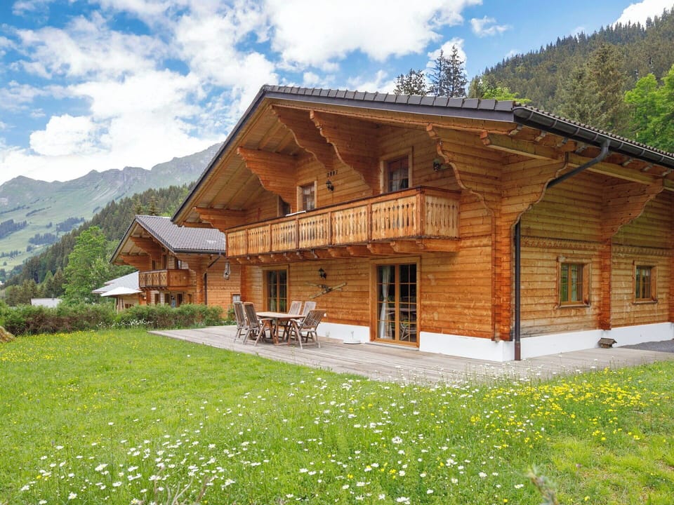 Roof, Cottage, House, Home, Estate, Log Cabin, Larch, Porch, Farmhouse, Hardwood