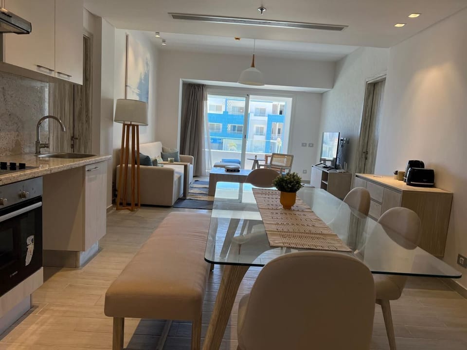 Chalet, 3 Bedrooms, Sea View | Interior