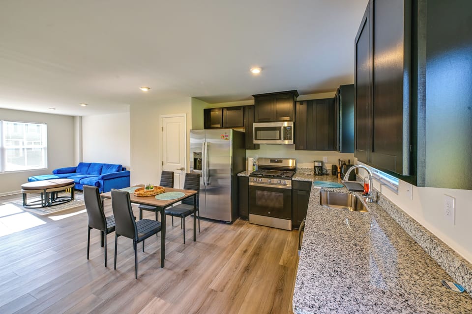House (3 Bedrooms) | Interior