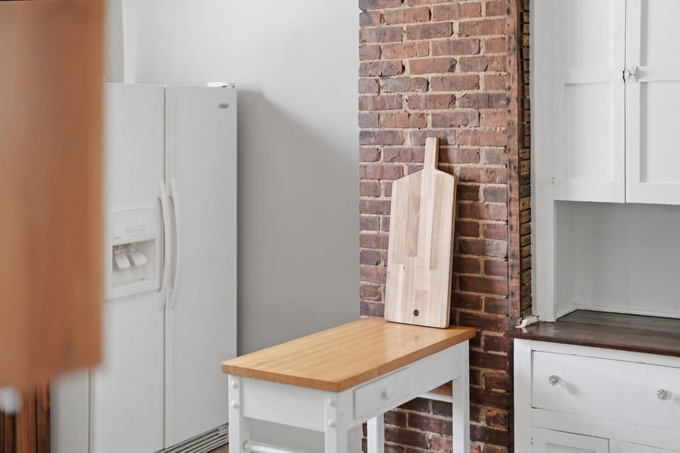 Plenty of space for prepping your meals!