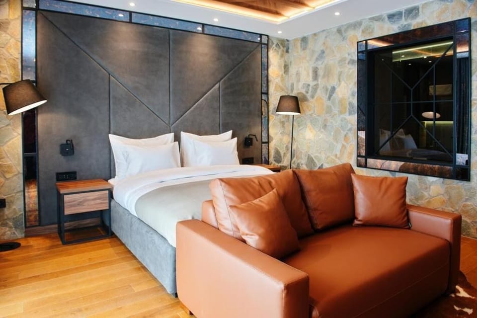 Superior Double Room | Desk, free WiFi
