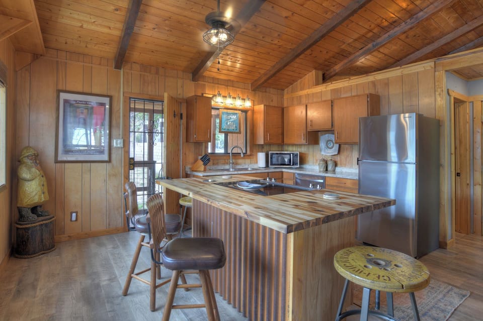 Everything you need to feel at home, right here in the heart of the kitchen