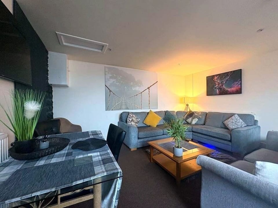 Comfort Double Room, Courtyard View | Living area | TV