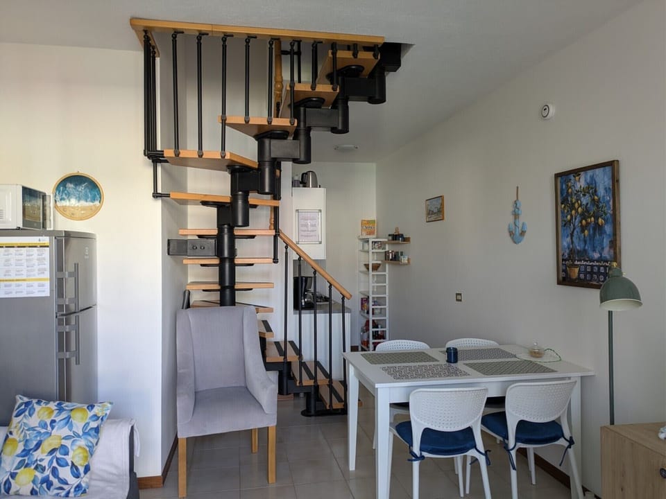 Villa, 1 Bedroom, Balcony, Garden View | Living room