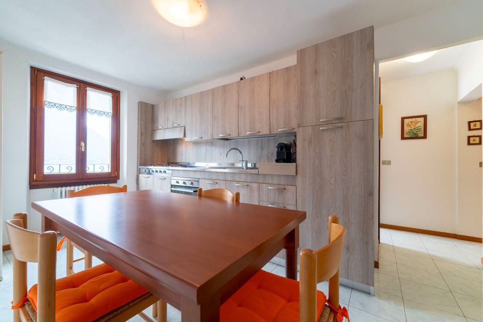 Apartment, 1 Bedroom, Balcony, Lake View | Private kitchen | Espresso maker, coffee/tea maker
