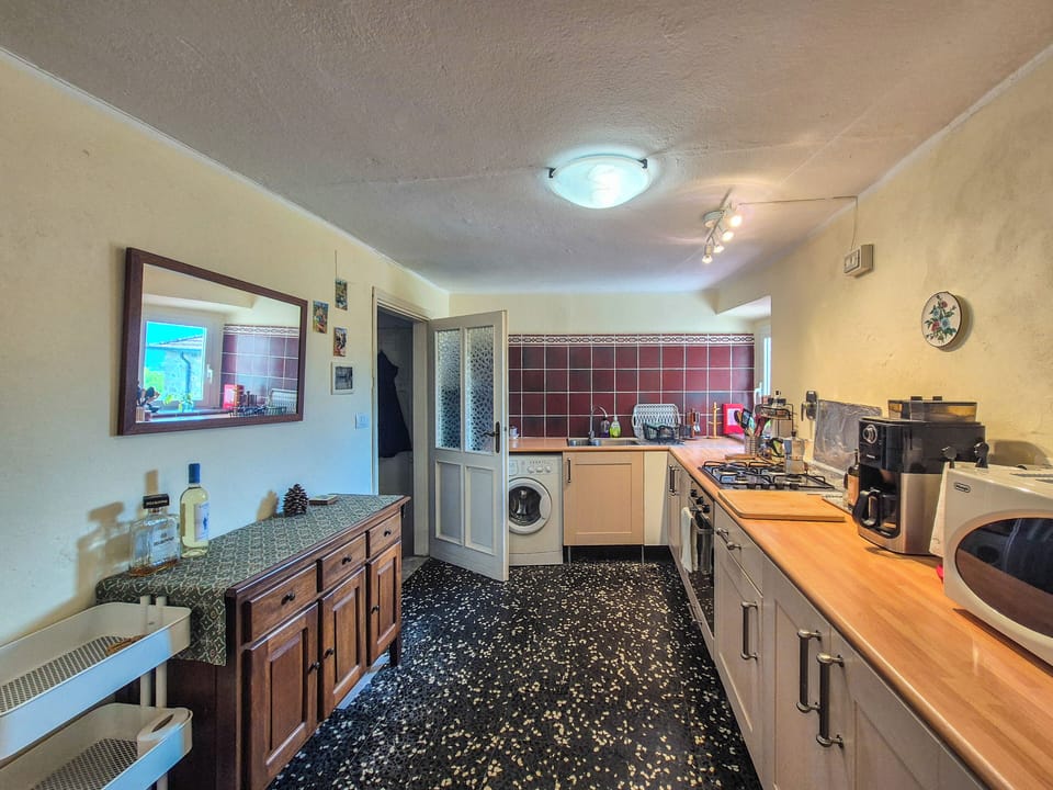 Condo, Hill View | Private kitchen