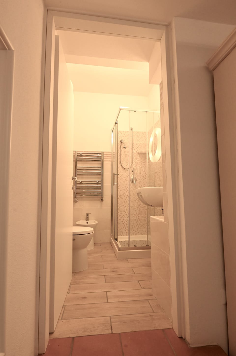 Standard Room, Private Bathroom | Bathroom | Shower, hair dryer, towels, toilet paper