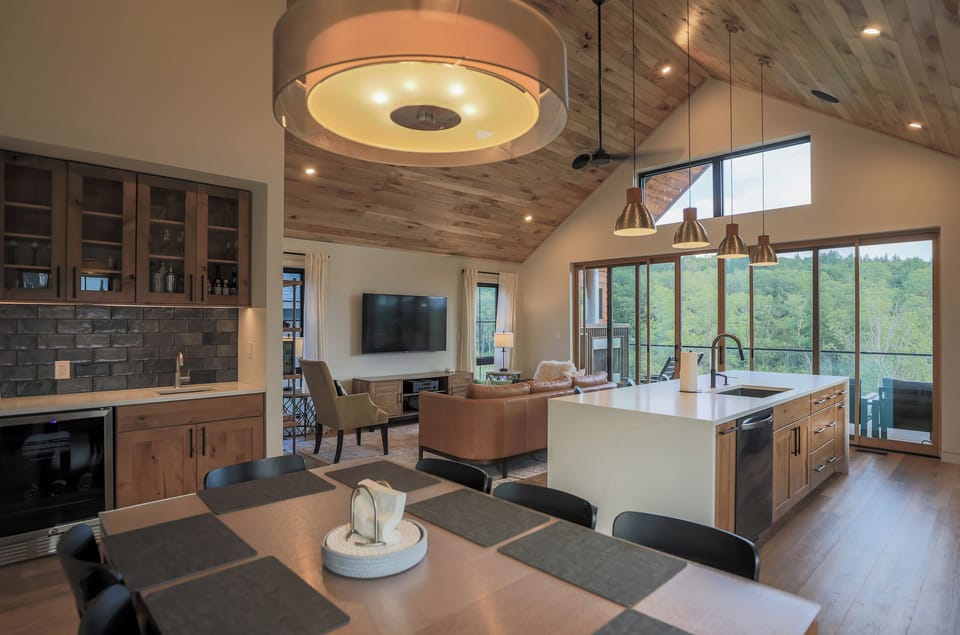Dining for 8 Extends to 10; Wet Bar with Beverage Fridge