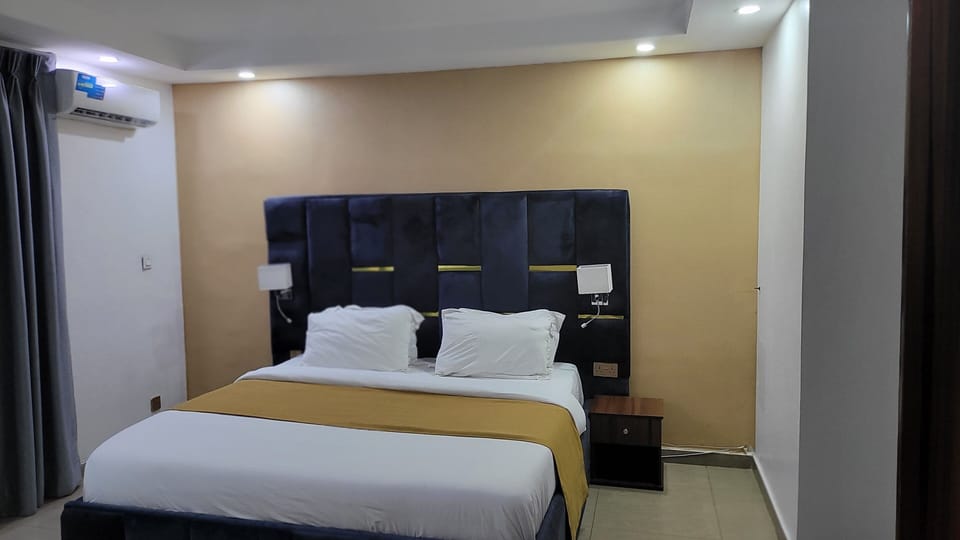 Basic Single Room | Desk, laptop workspace, free WiFi