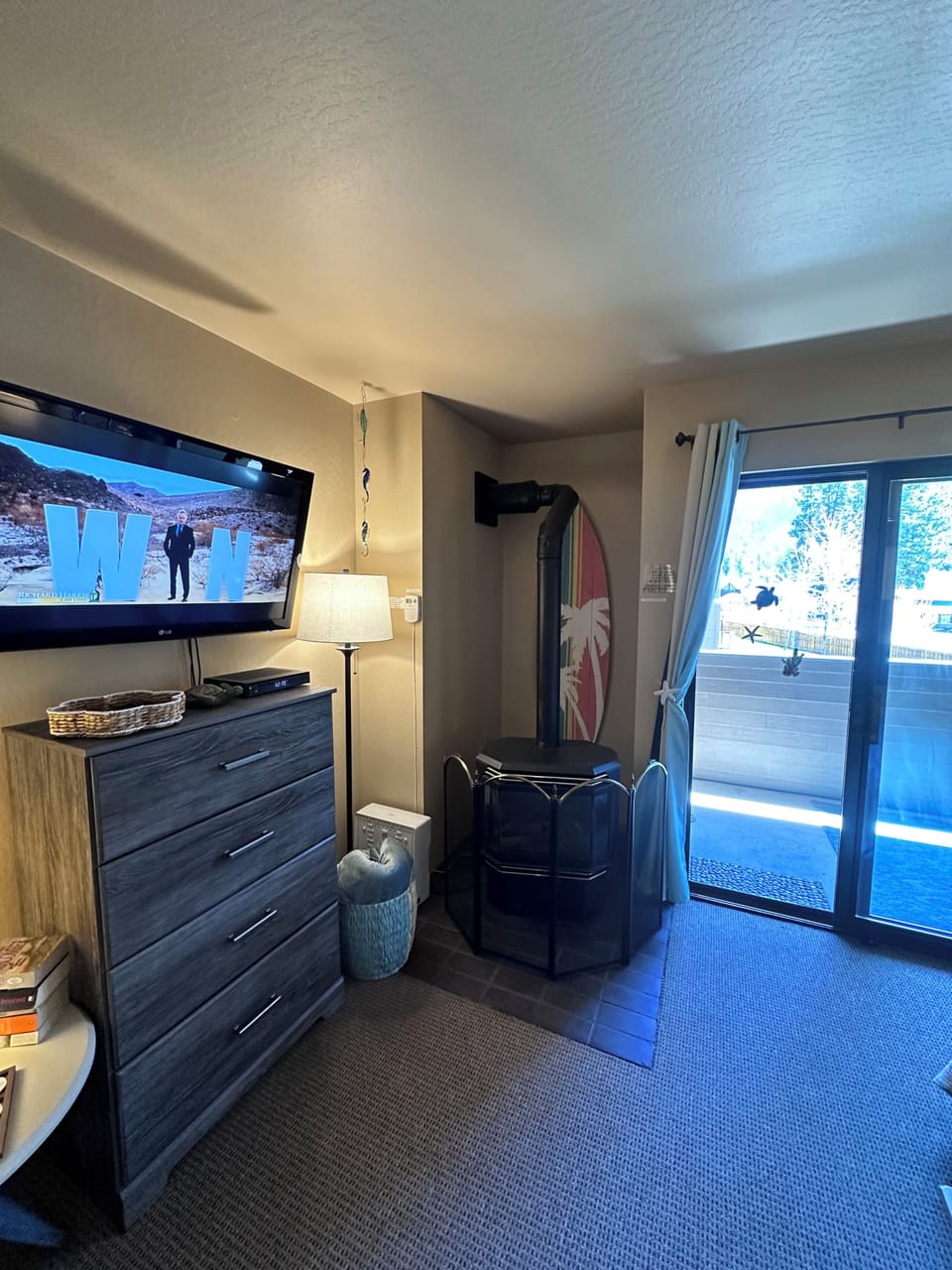 Smart TV and gas fireplace