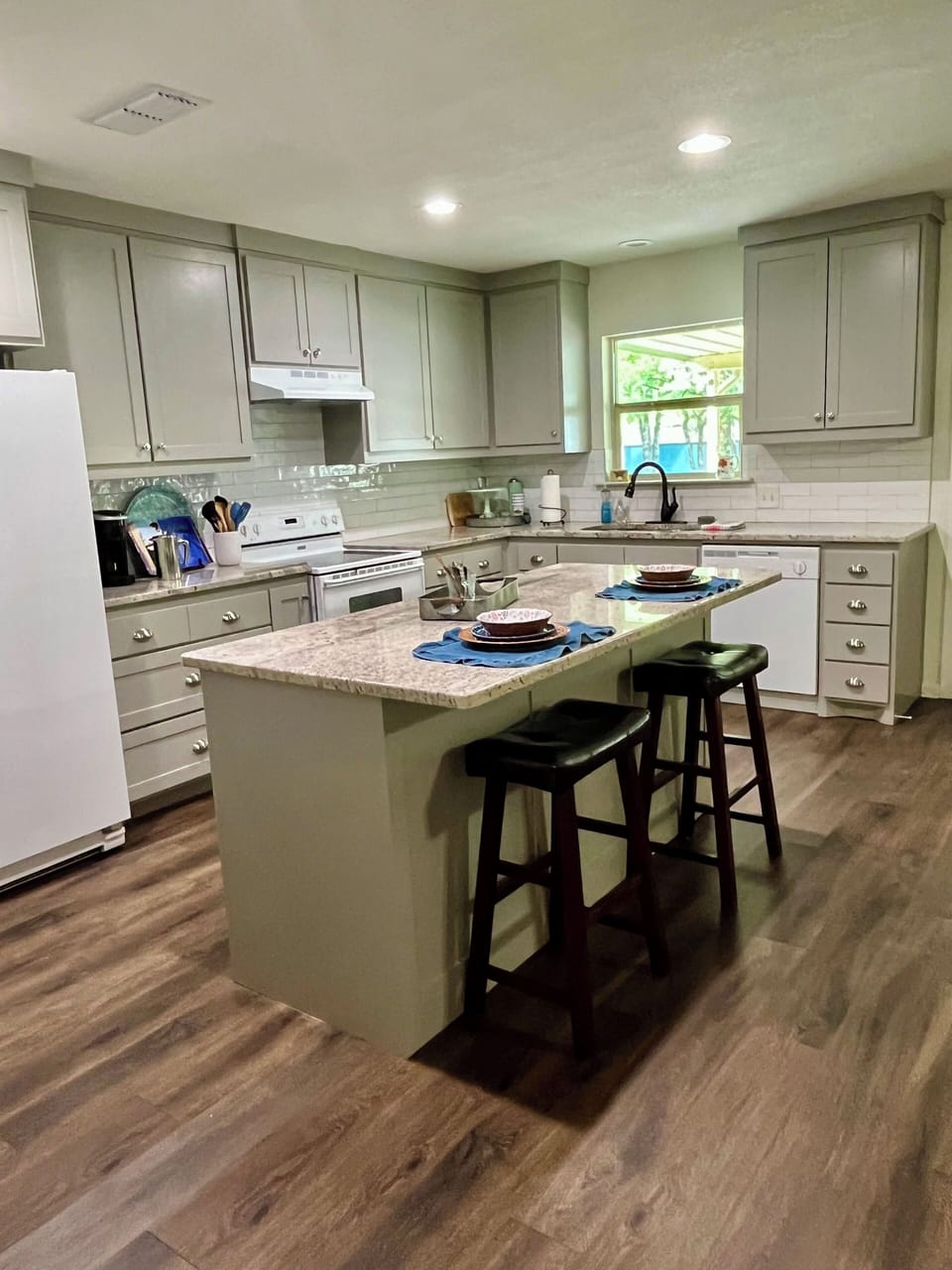 kitchen island with seating
