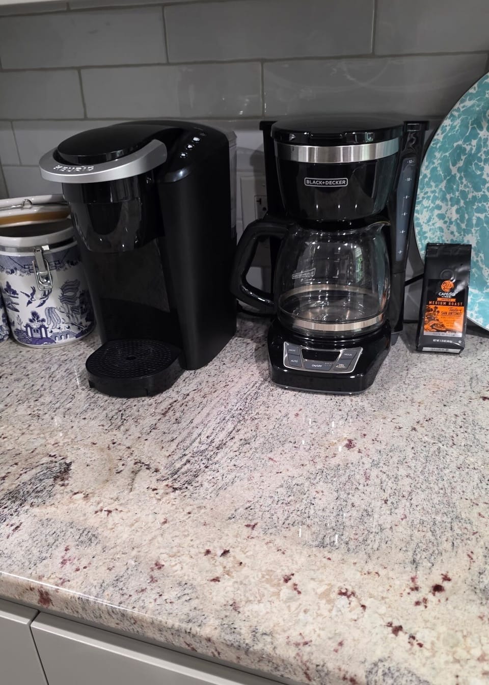 Keurig, drip and French press coffee makers. Electric kettle 