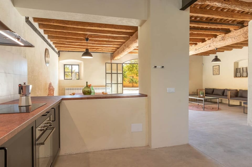 Ground floor space