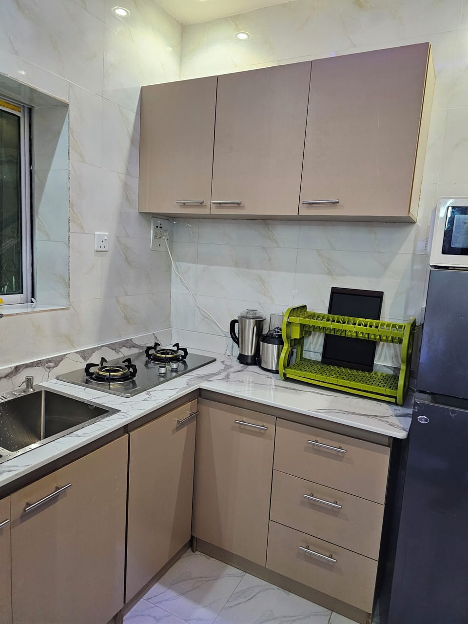 Deluxe Studio | Private kitchen