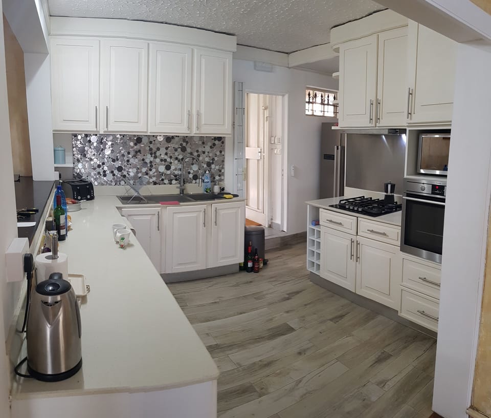 Modern kitchen