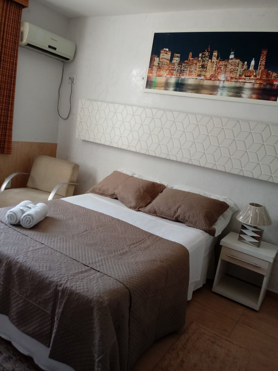 Minibar, blackout drapes, rollaway beds, free WiFi
