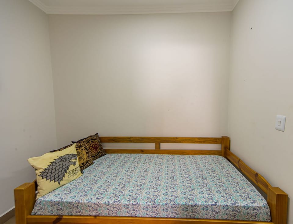 House | 1 bedroom