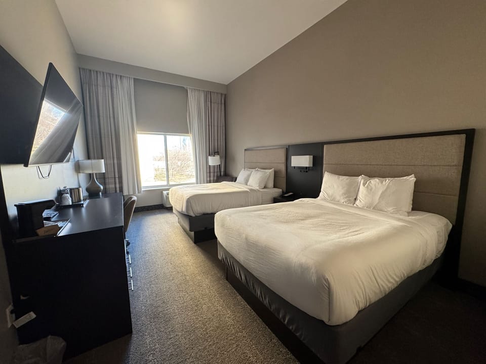 Standard Room, 2 Queen Beds, Non Smoking | Desk, free WiFi