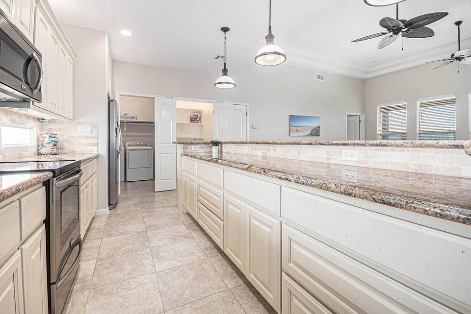 Kitchen 1