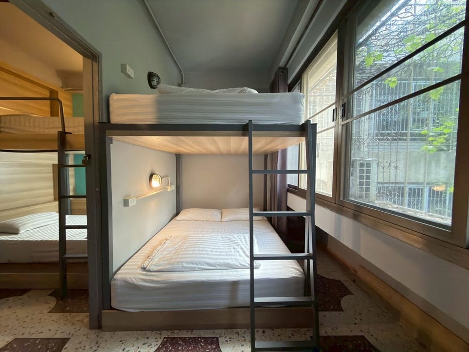 Basic Single Room | Free WiFi