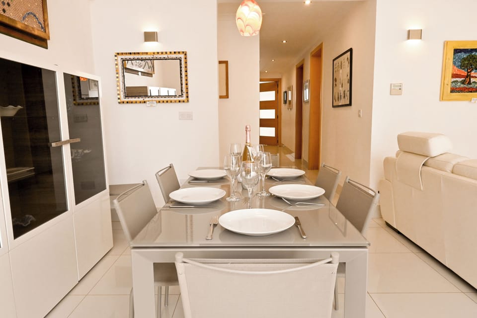 Living and dining room
