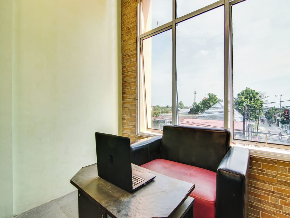 Spot On 91834 Sg 99 Homestay Syariah Hotel in West Sumatra, Indonesia
