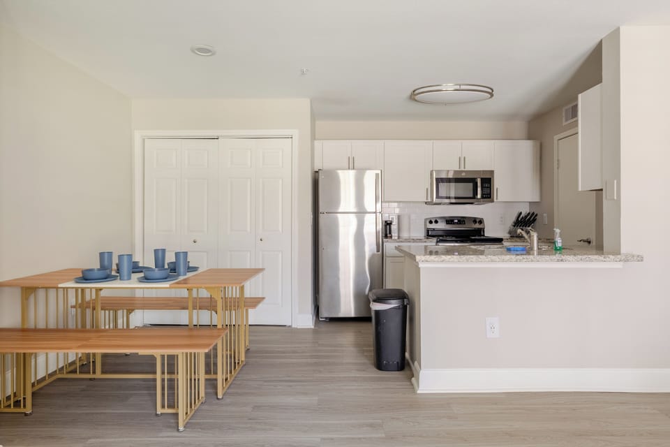 Bright modern kitchen with breakfast bar and stylish dining nook
