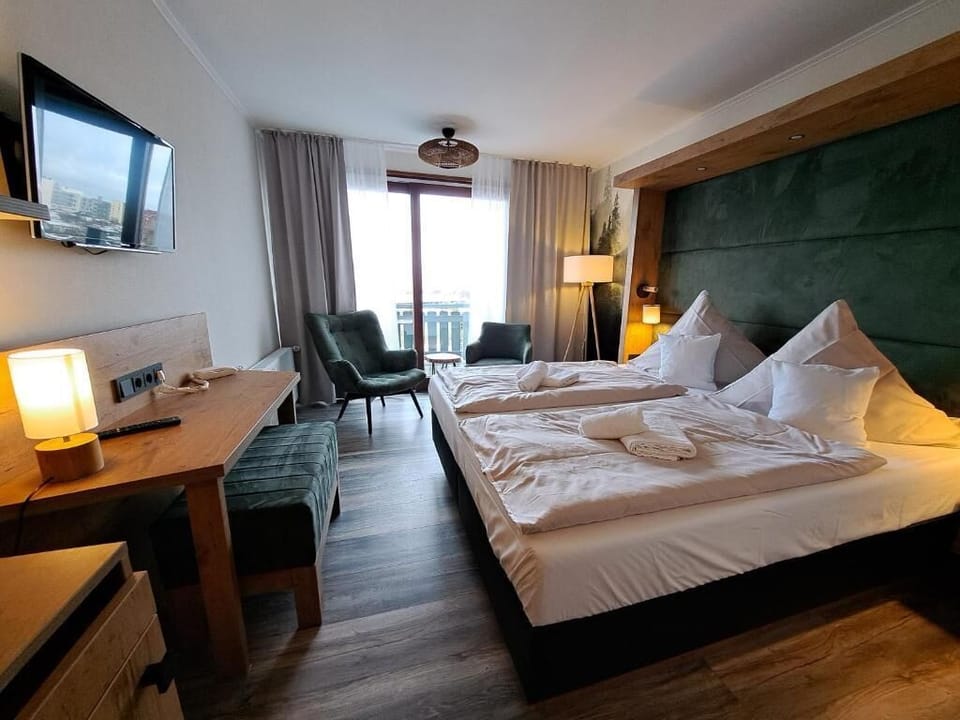In-room safe, iron/ironing board, free WiFi