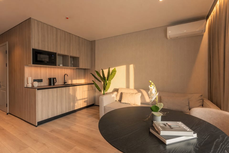 Suite, Balcony, Sea View | Private kitchen | Microwave, stovetop, espresso maker, coffee/tea maker