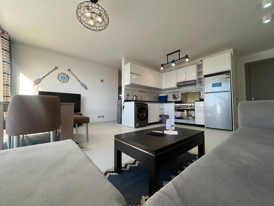Chalet, 3 Bedrooms, Lagoon View | Interior