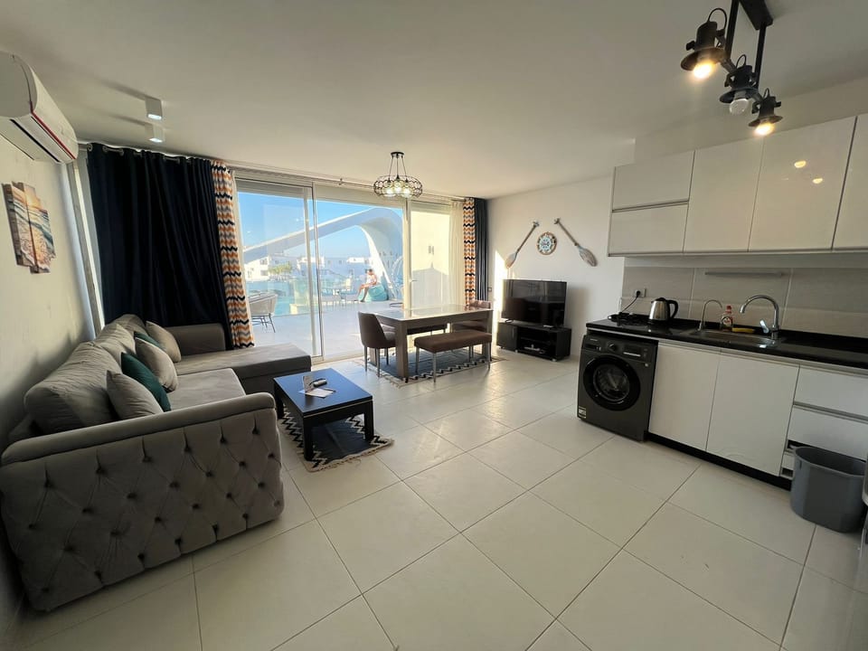 Chalet, 3 Bedrooms, Lagoon View | Living area