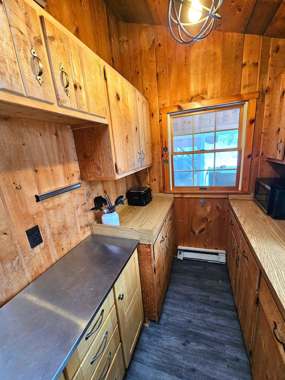 Main Lodge - Kitchen