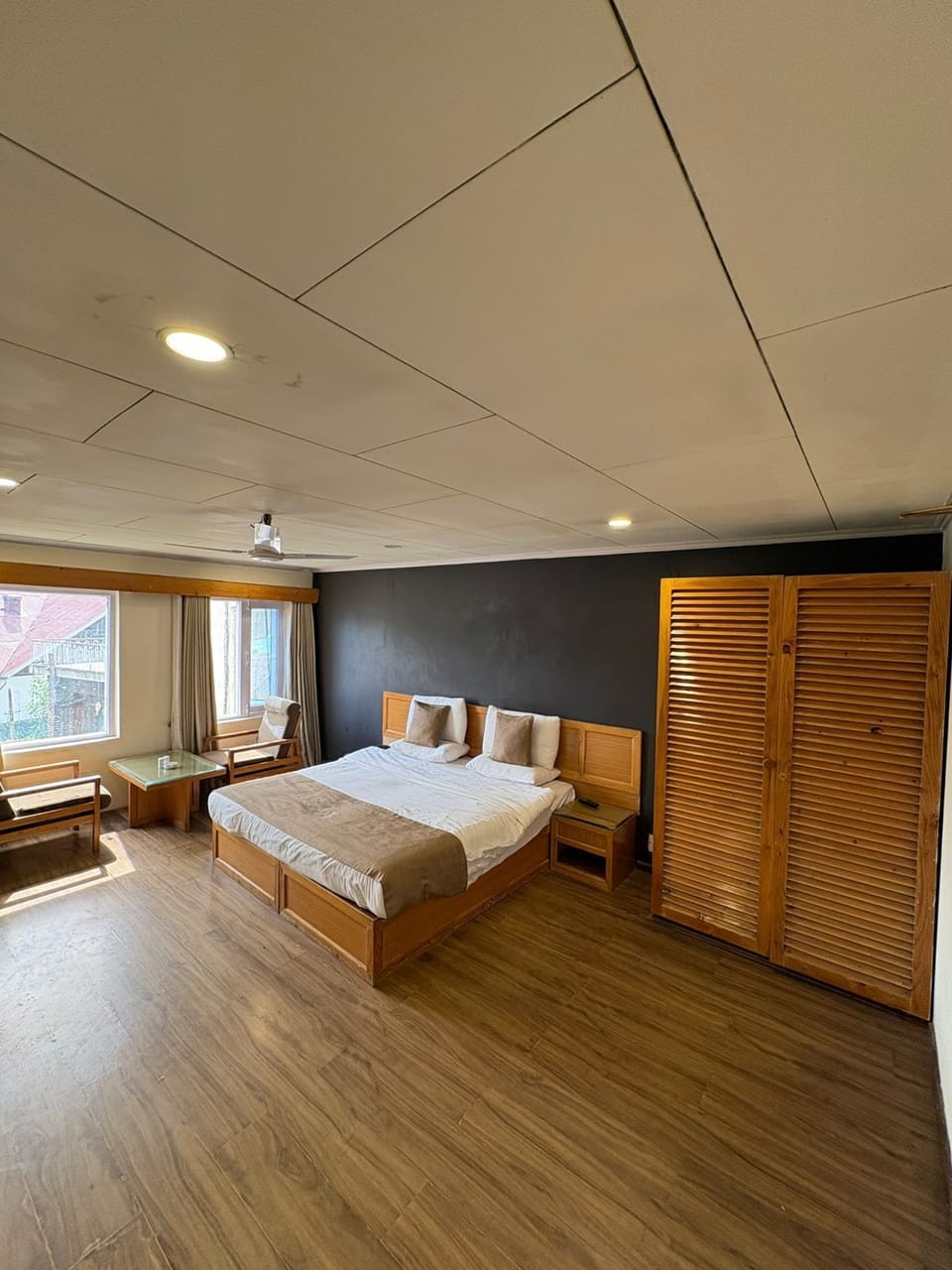 Deluxe Room | Desk, WiFi (free)