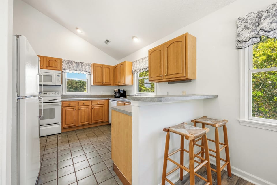Kitchen - Top Level