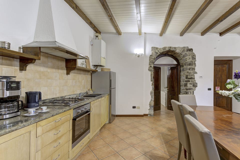 House | 1 bedroom