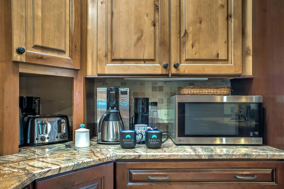 Breakfast Bar