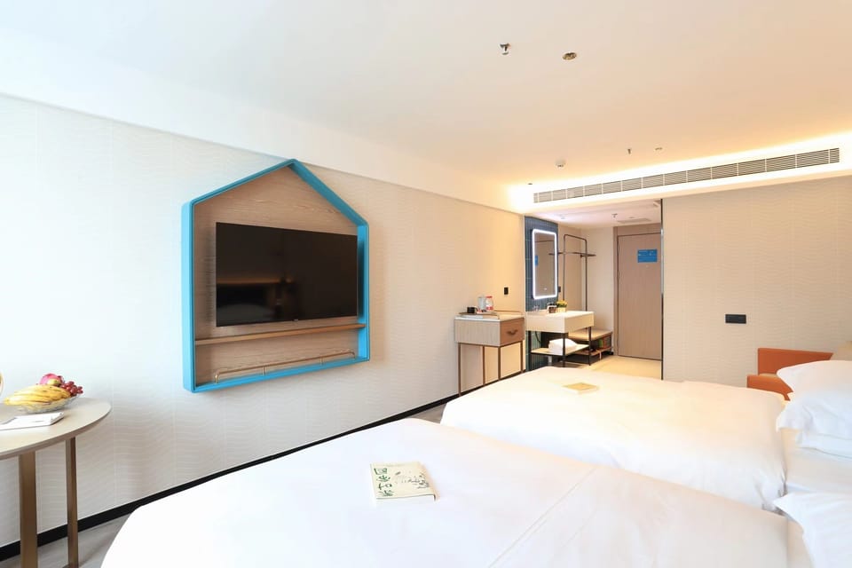 Superior Double Room, Courtyard View | In-room safe, blackout drapes, soundproofing, iron/ironing board