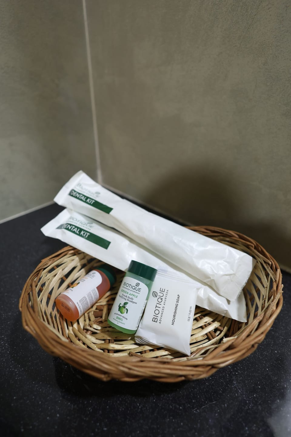 Bathroom amenities