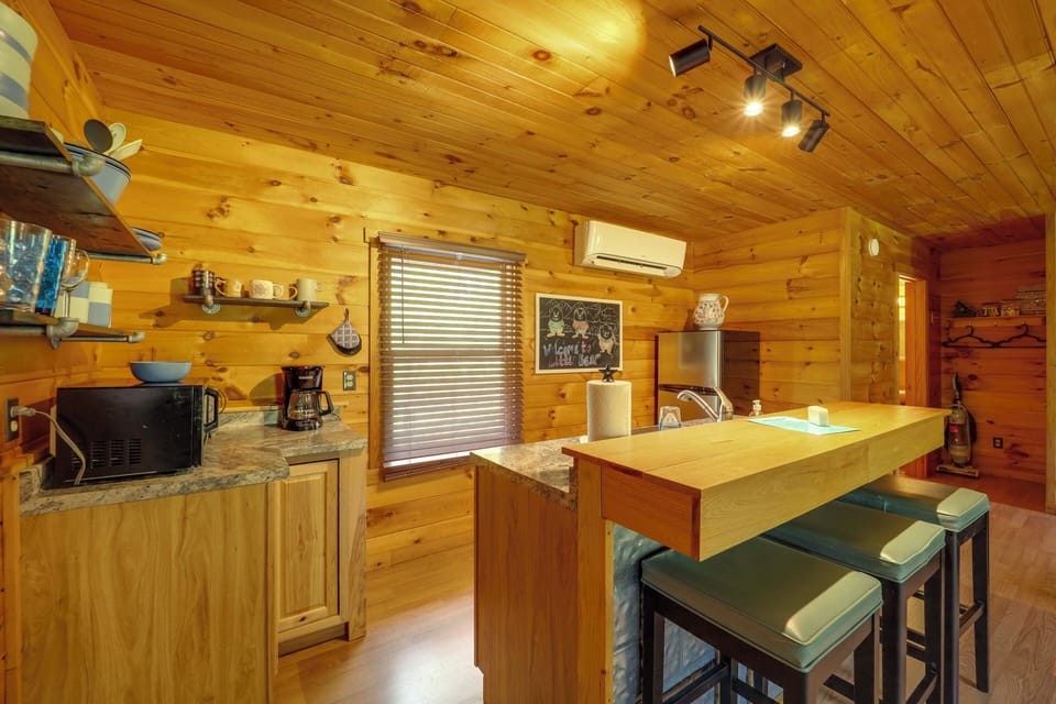 House (1 Bedroom) | Interior